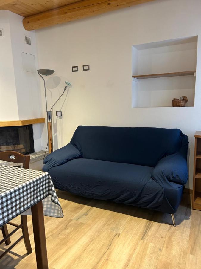 Casa Malva Appartamento Marisa Ed Appartamento Bouganville Cossogno Exteriör bild