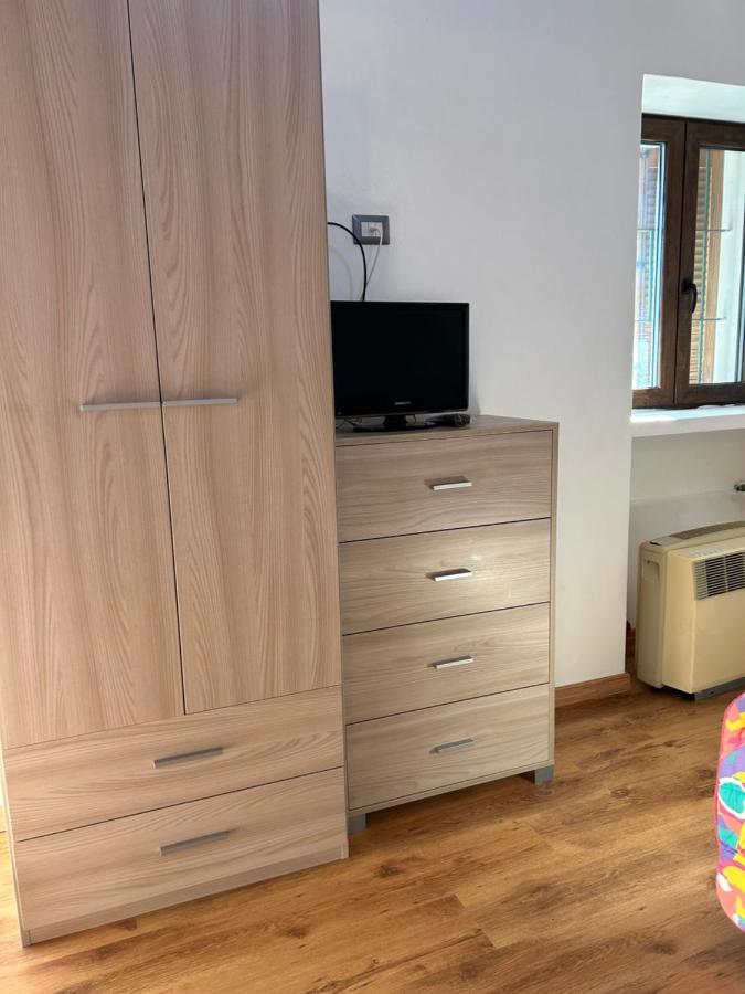 Casa Malva Appartamento Marisa Ed Appartamento Bouganville Cossogno Exteriör bild